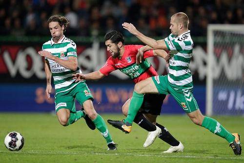 皮球被他奇 皮球被他奇