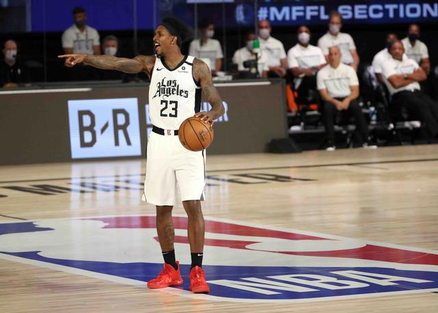 伤被迫提前 伤被迫提前