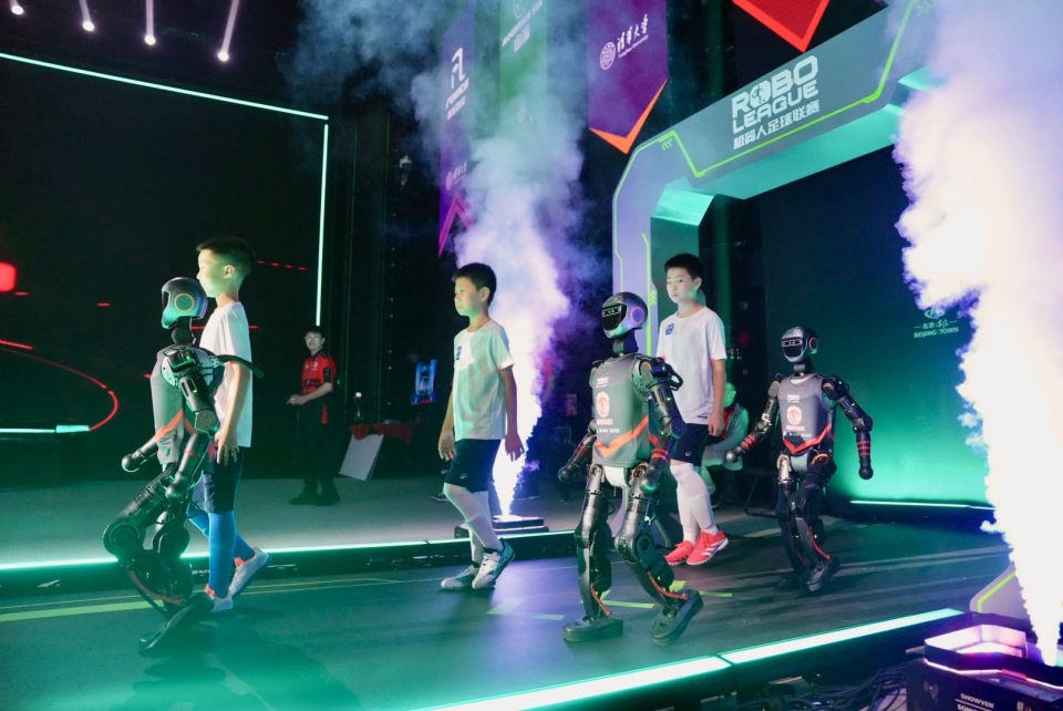 他通过后程 他通过后程